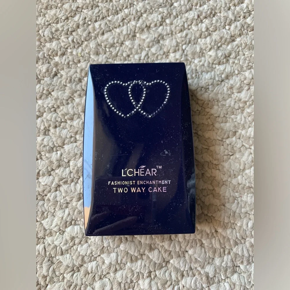 L’ CHEAR Makeup Powder Palette